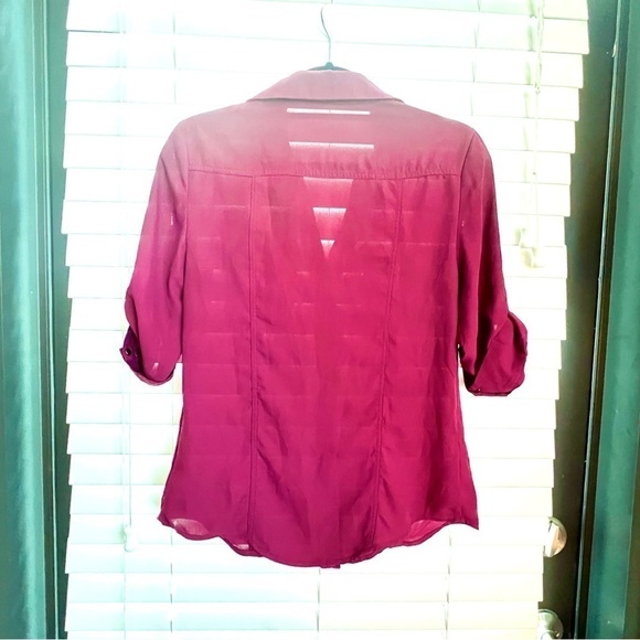Bebe Burgundy Button Down Zip Pocket 3/4 Sleeve. Sz S πββοΈππ» - Picture 10 of 15